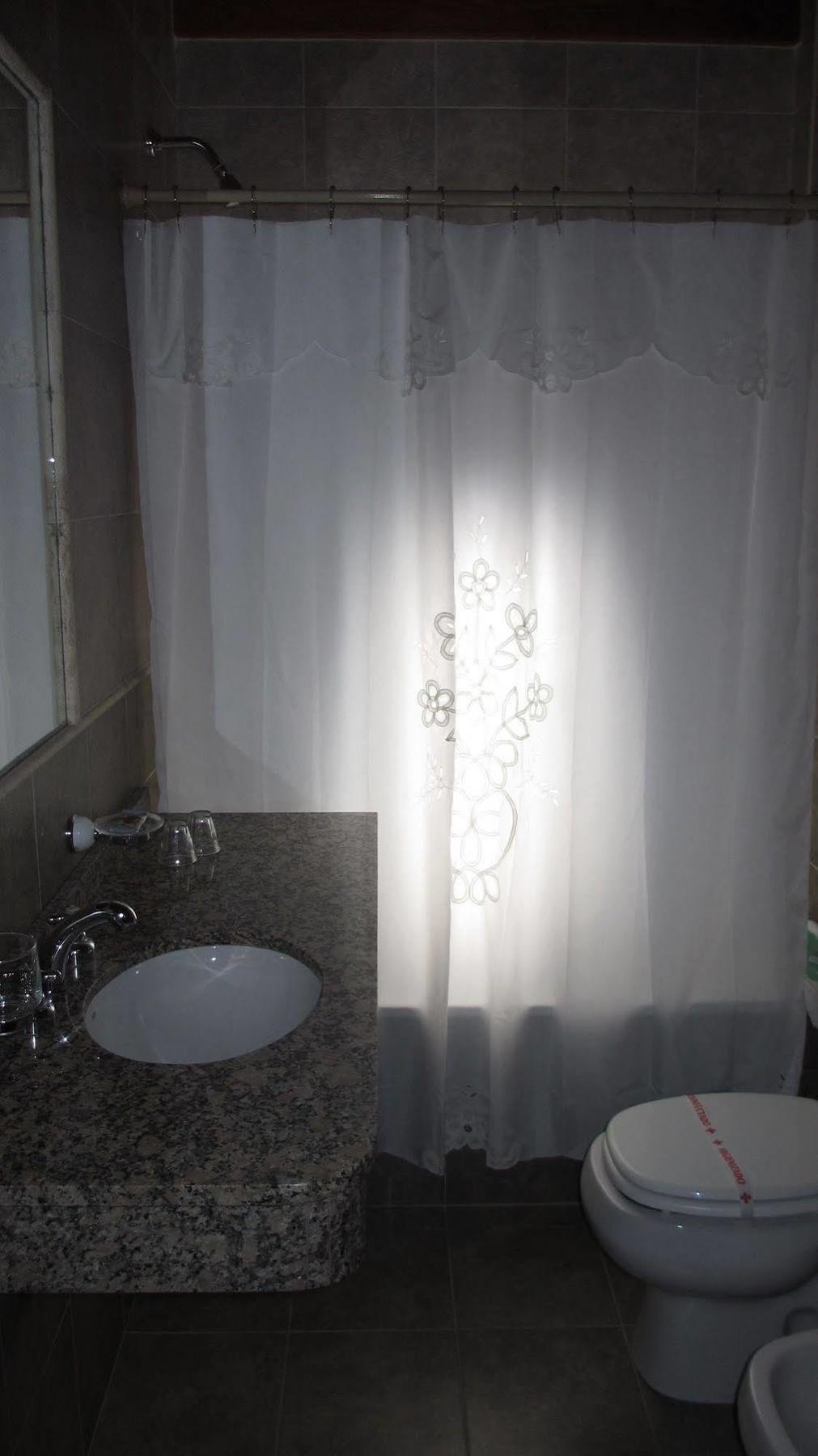 Hosteria Brisas Del Cerro Вила ла Ангостура Екстериор снимка