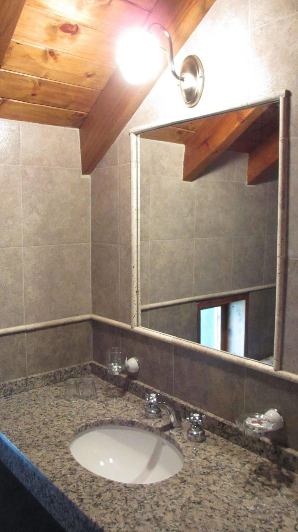 Hosteria Brisas Del Cerro Вила ла Ангостура Екстериор снимка